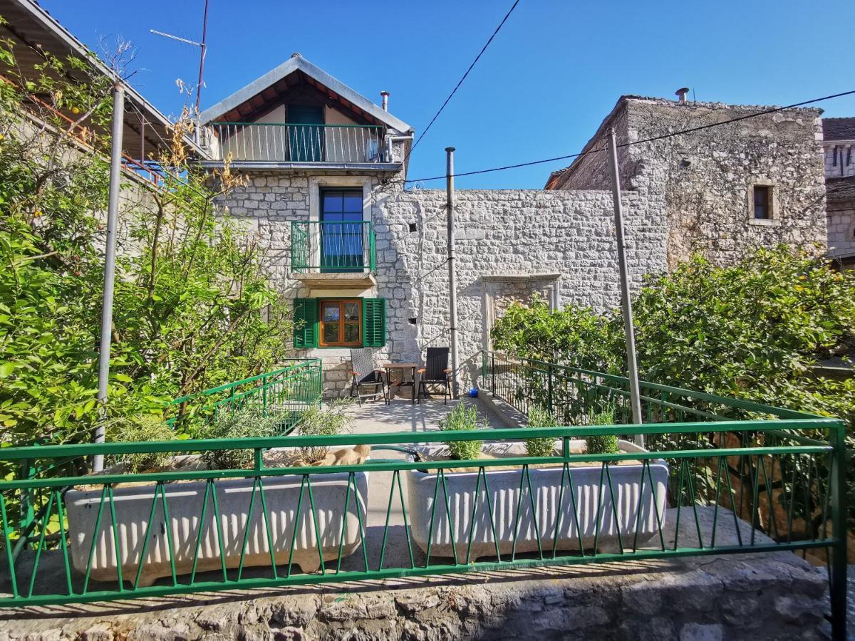 Authentico Deluxe Stari Grad Villa Stari Grad  Ngoại thất bức ảnh